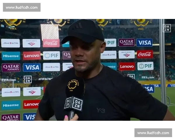 孔帕尼亲赴迈阿密观战本菲卡博卡，世俱杯战术侦察