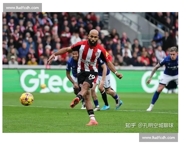 曼联放弃姆贝乌莫！瞄准塞门约或埃泽替代，拒绝支付溢价